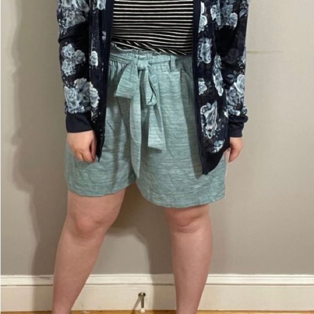 Ella shorts